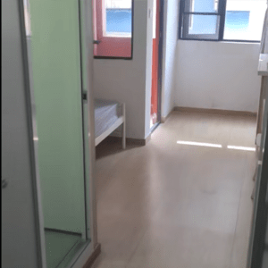 1250五楼阳台单间新和二区