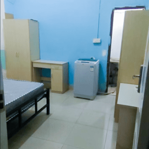 650四楼单间电梯新和一区 (复制)