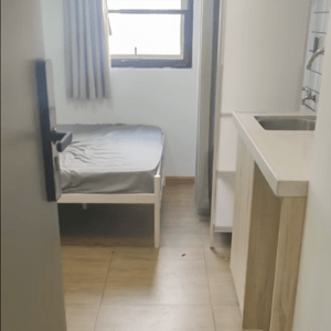 1200六楼单间福永新村 (复制)