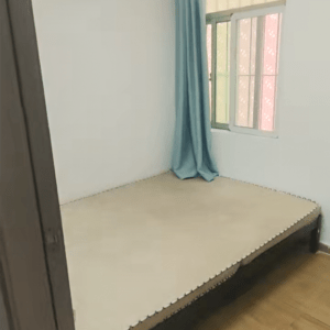 2100二楼两室一厅新和二区