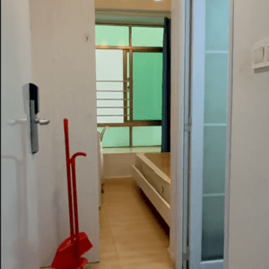 1000十一楼单间电梯新和二区