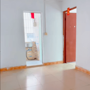 1150六楼阳台一房一厅新和一区