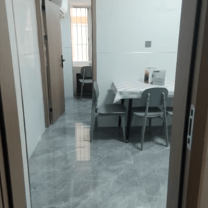 2660三楼两室一厅新和二区