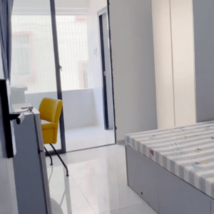 1550五楼阳台单间新和一区